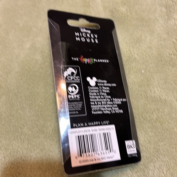 The Happy Planner Mickey Mouse 11 medium discs for planners - Picture 2 of 3